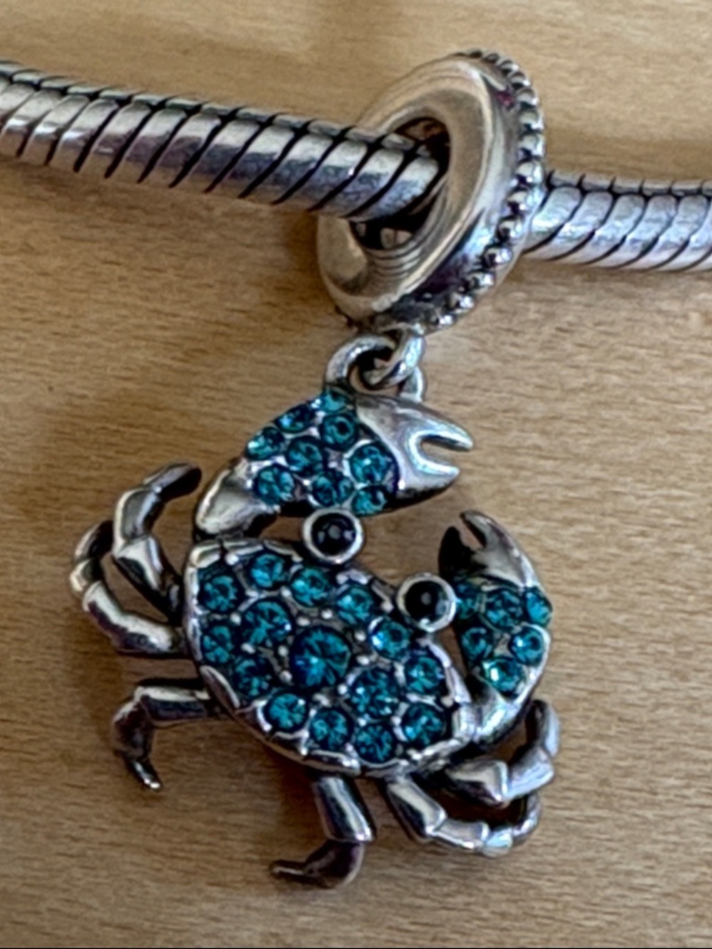 Chamilia Crab charm